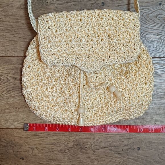 Marshall & Gilster crochet crossbody bag - Picture 3 of 9